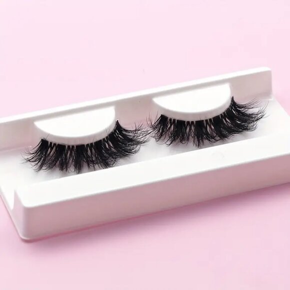 1 Pairs Wispy Faux Mink Lashes, 3D Fluffy False Eyelashes, Dramatic Volume - Picture 2 of 8